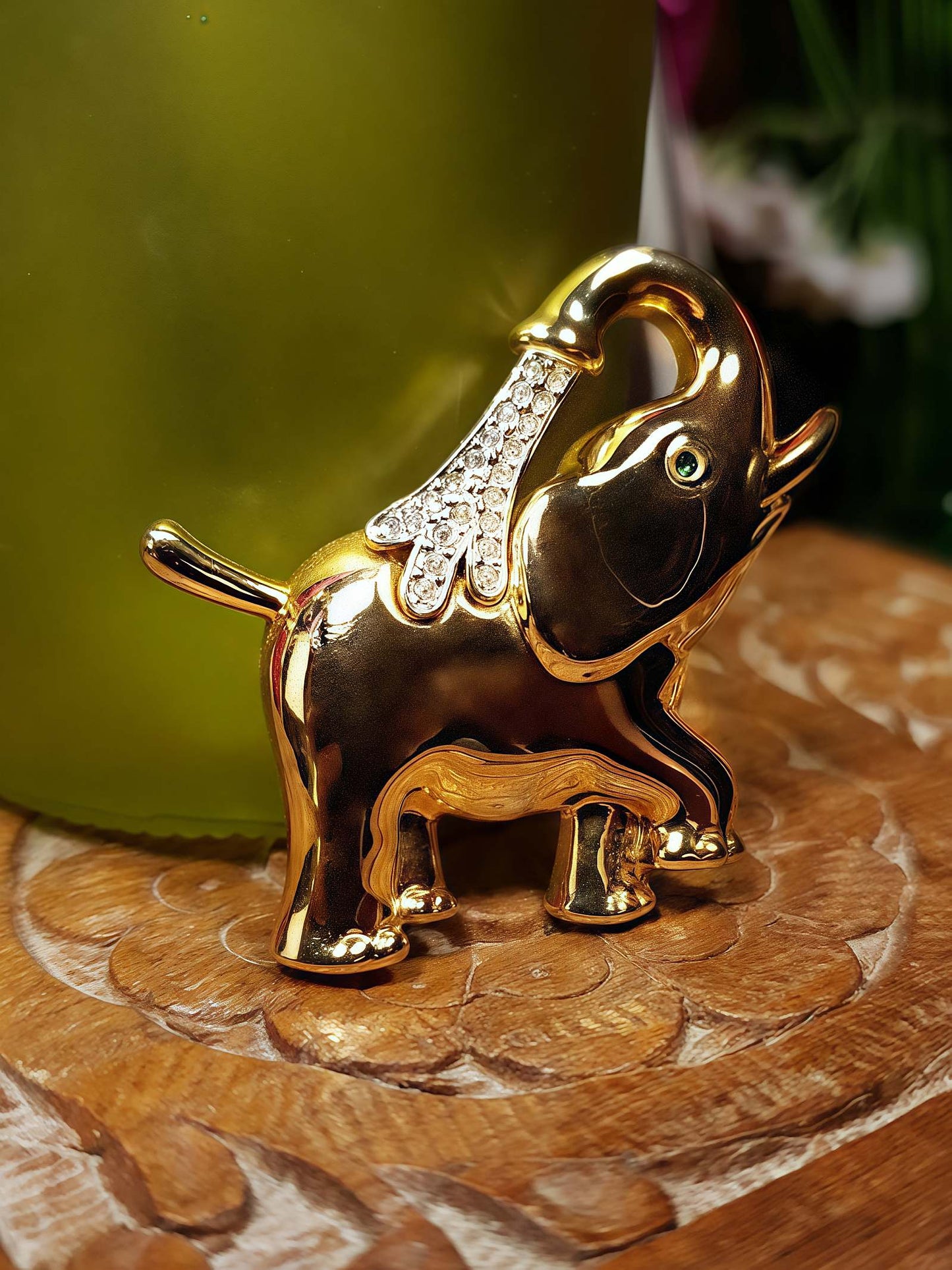 Vintage 1980s Elephant Brooch Cabouchon Gold Plated Austrian Crystal