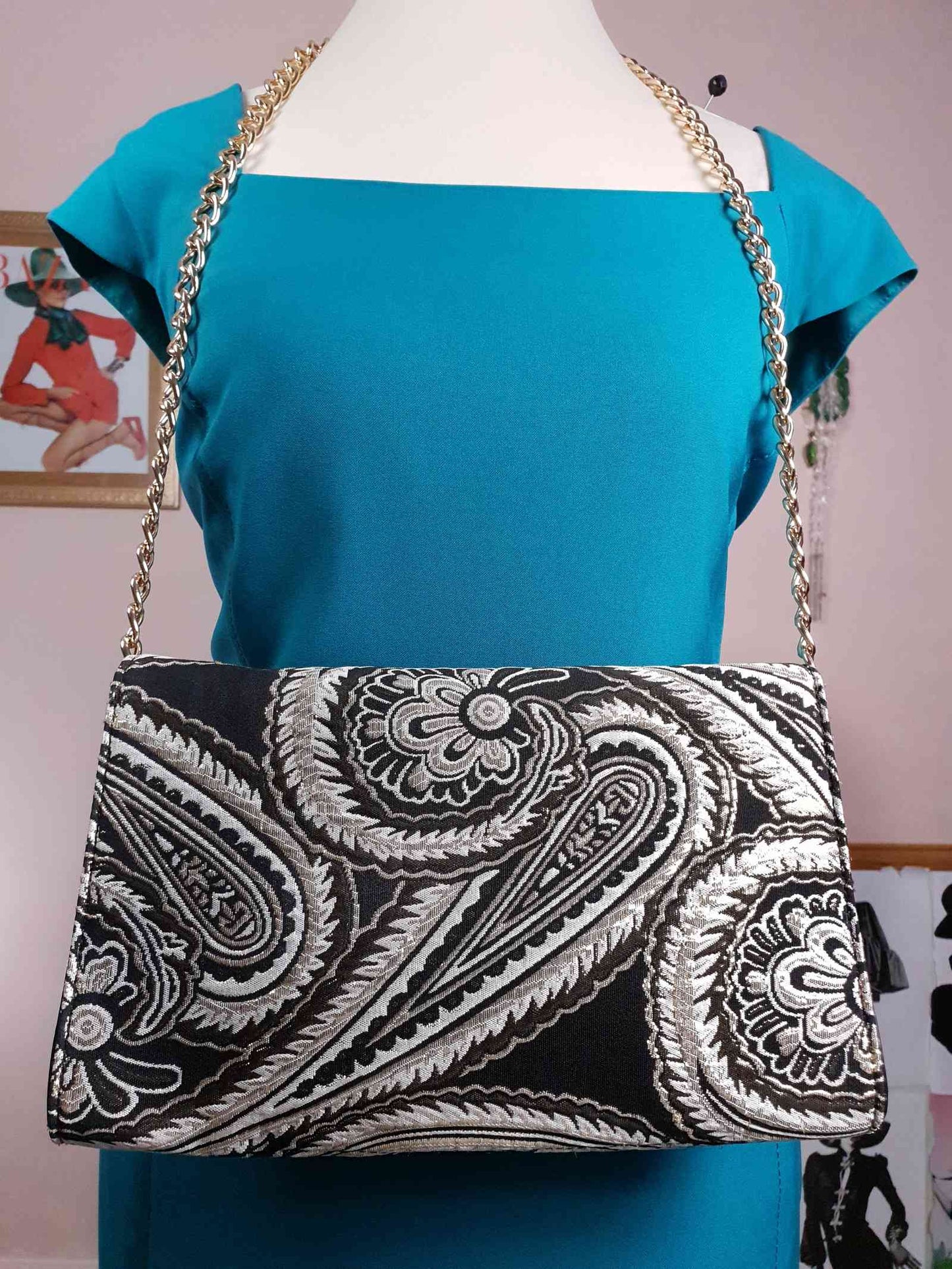 Vintage 1980s Paisley Handbag Chain Shoulder Bag Retro Glamour