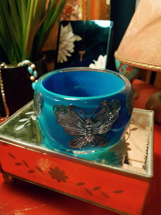 Vintage 1980s Blue Butterfly Bangle Bracelet Lucite
