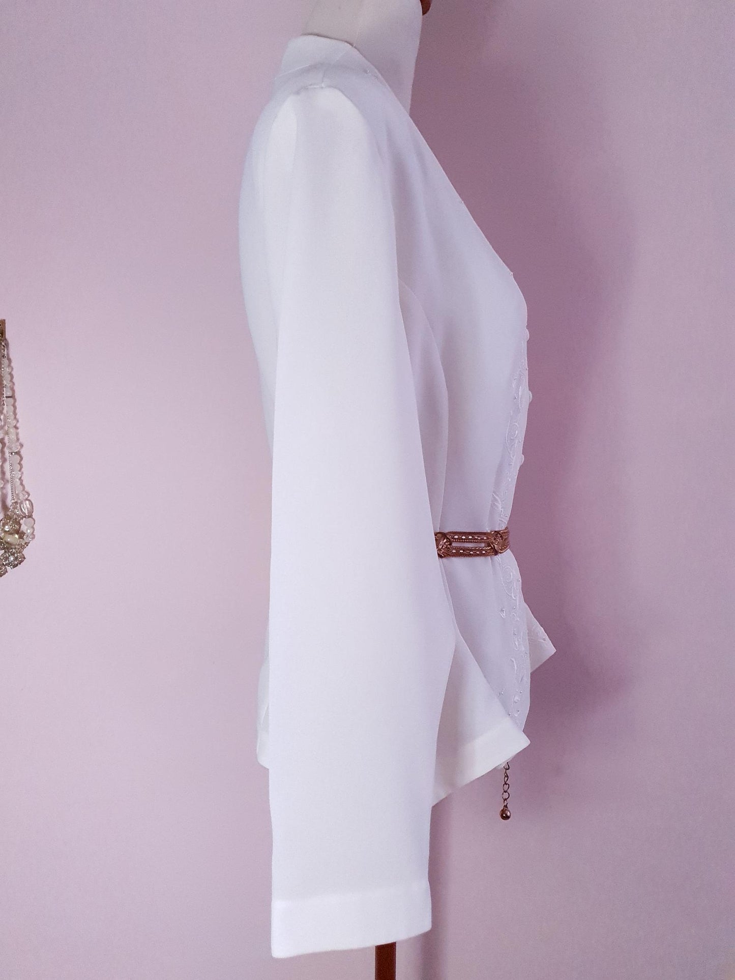 Vintage 1980s Cream Top Blouse Shirt Ladies Embroidered - Size 20