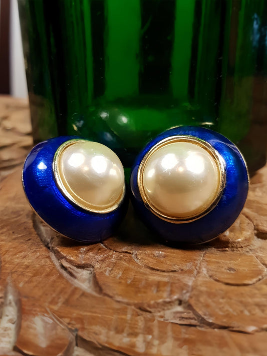 Vintage 80s Faux Pearl Earrings Round Blue Enamel