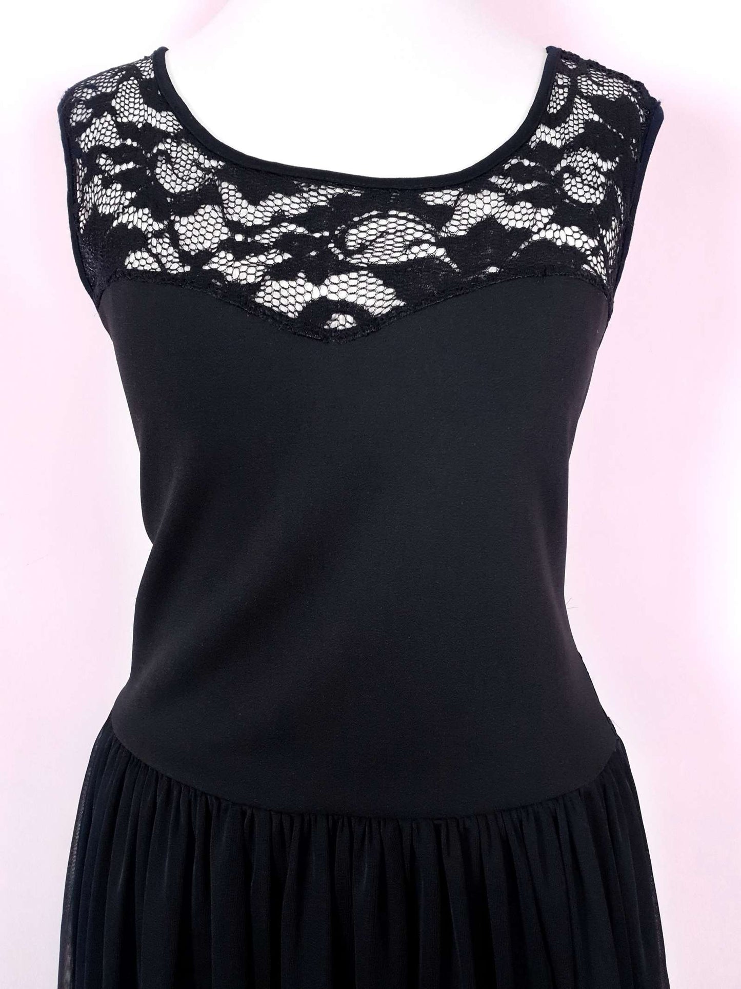 90s Vintage Black Evening Dress Size 12 LBD Fit & Flare Lace Chiffon Party