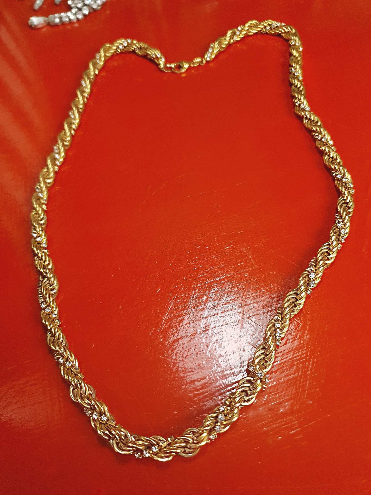 90s Vintage Twisted Rope Chain Rhinestone Necklace 24" Gold-Tone
