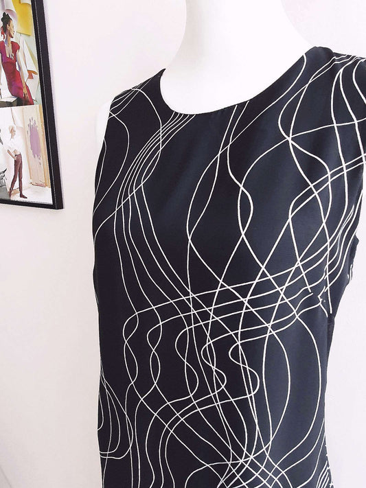 Vintage 90s Black White Chiffon Shift Dress Monochrome Graphic Art Pattern - Size 10
