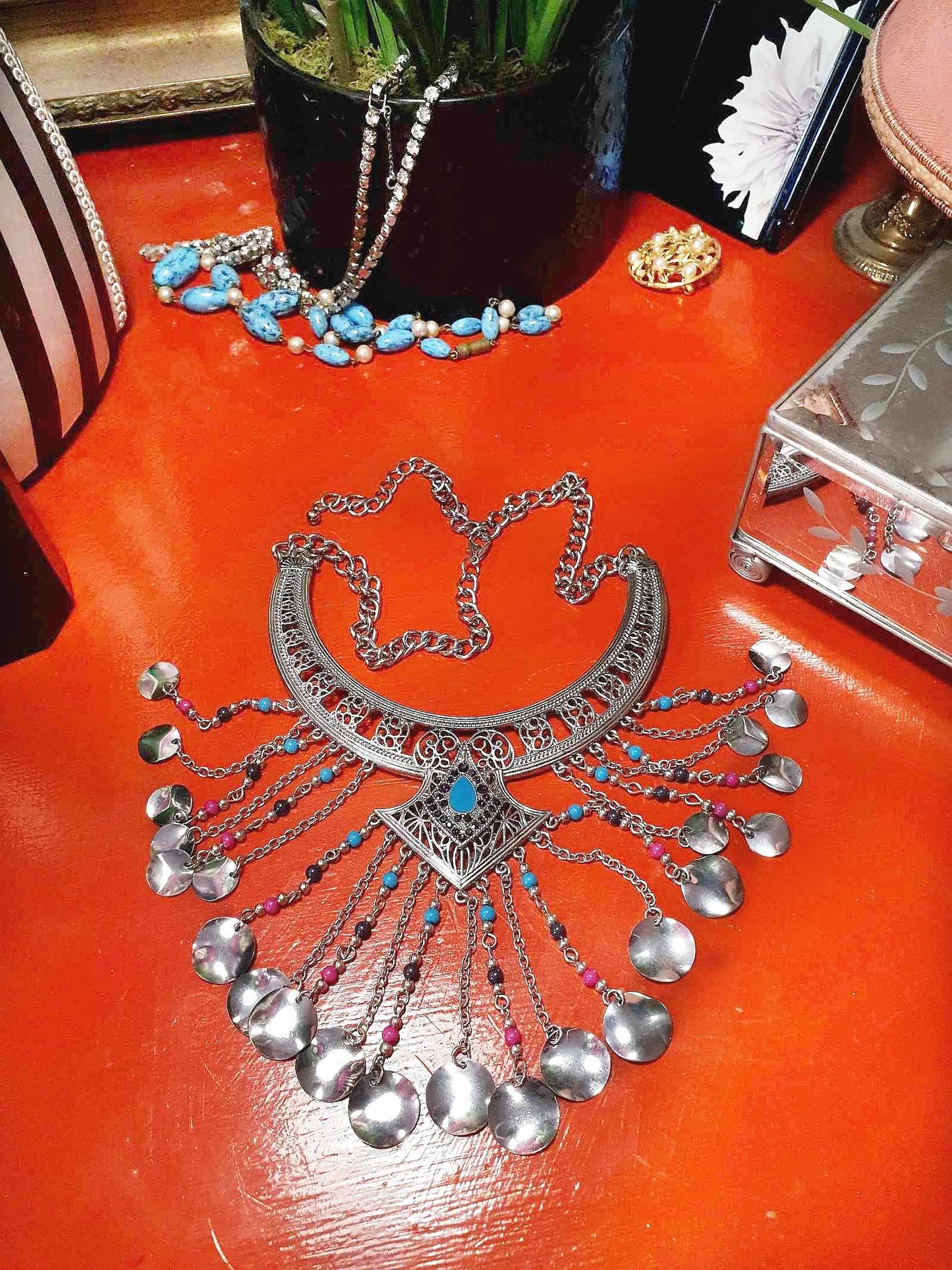 90s Vintage Boho Filagree Statement Necklace 21" Choker Bohemian