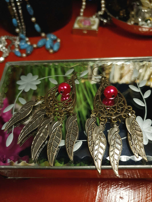 Vintage Boho Red Pearl Dangle Statement Earrings Feather Drop 90s Bohemian Festival