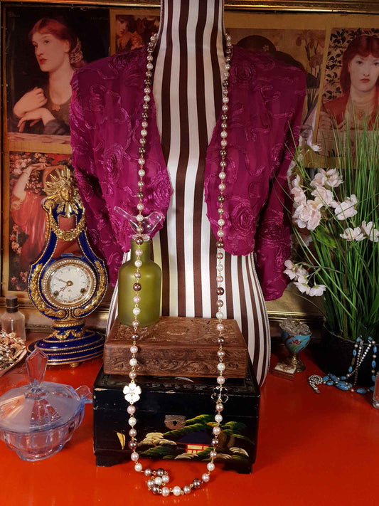 Vintage 90s Faux Pearl Necklace 34" Flapper Long Pearls Pink Cream Bronze