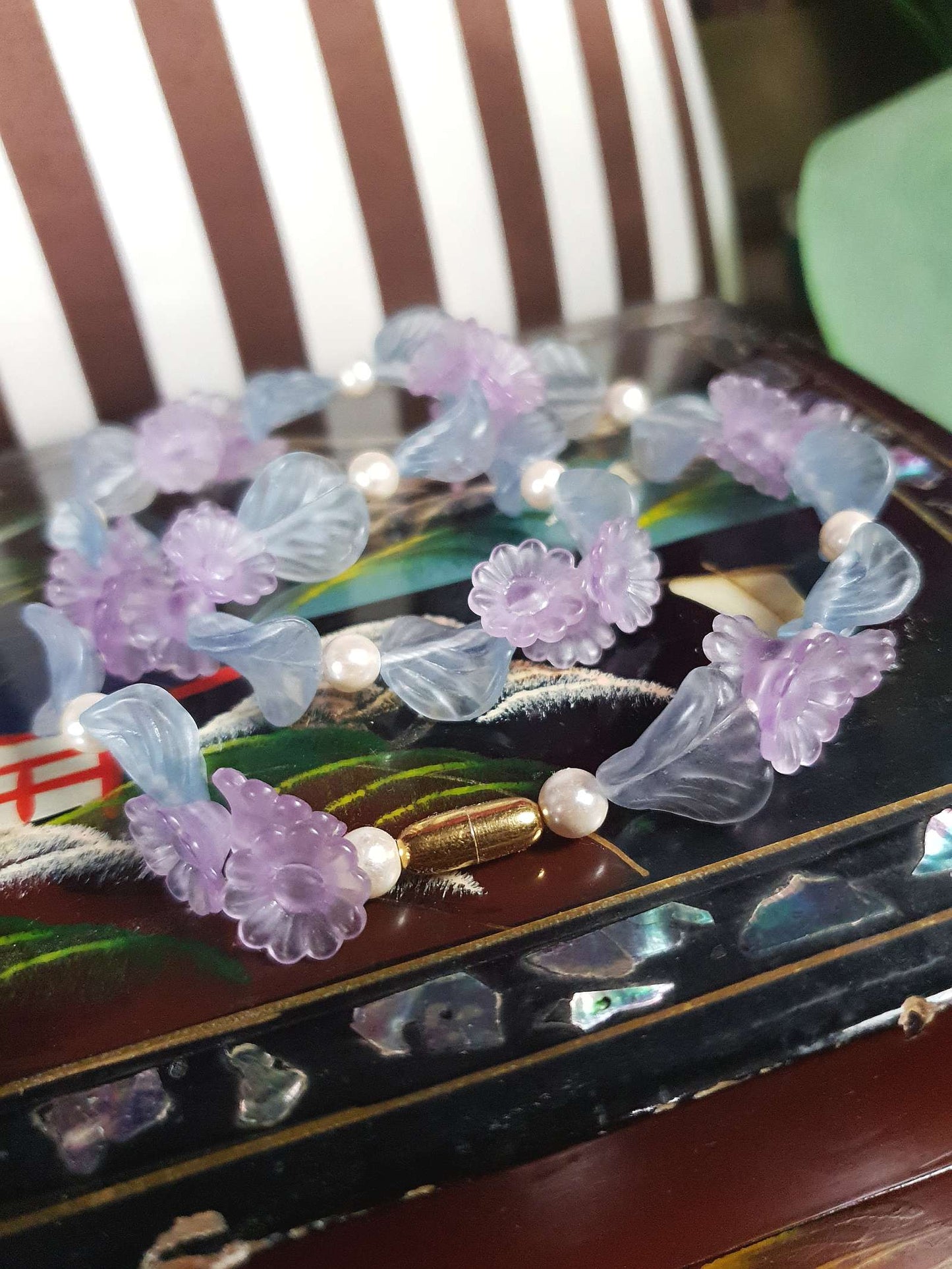 Vintage Pastel Blue & Lavender Flower Leaf Pearl Necklace Retro 1980s