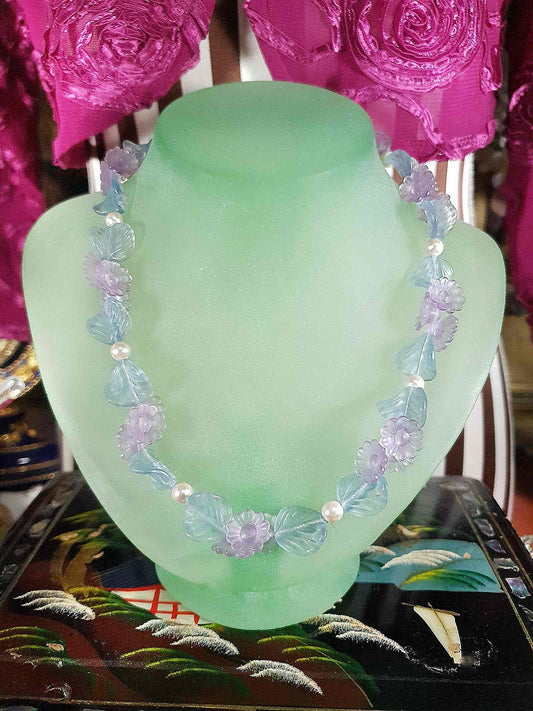 Vintage Pastel Blue & Lavender Flower Leaf Pearl Necklace Retro 1980s