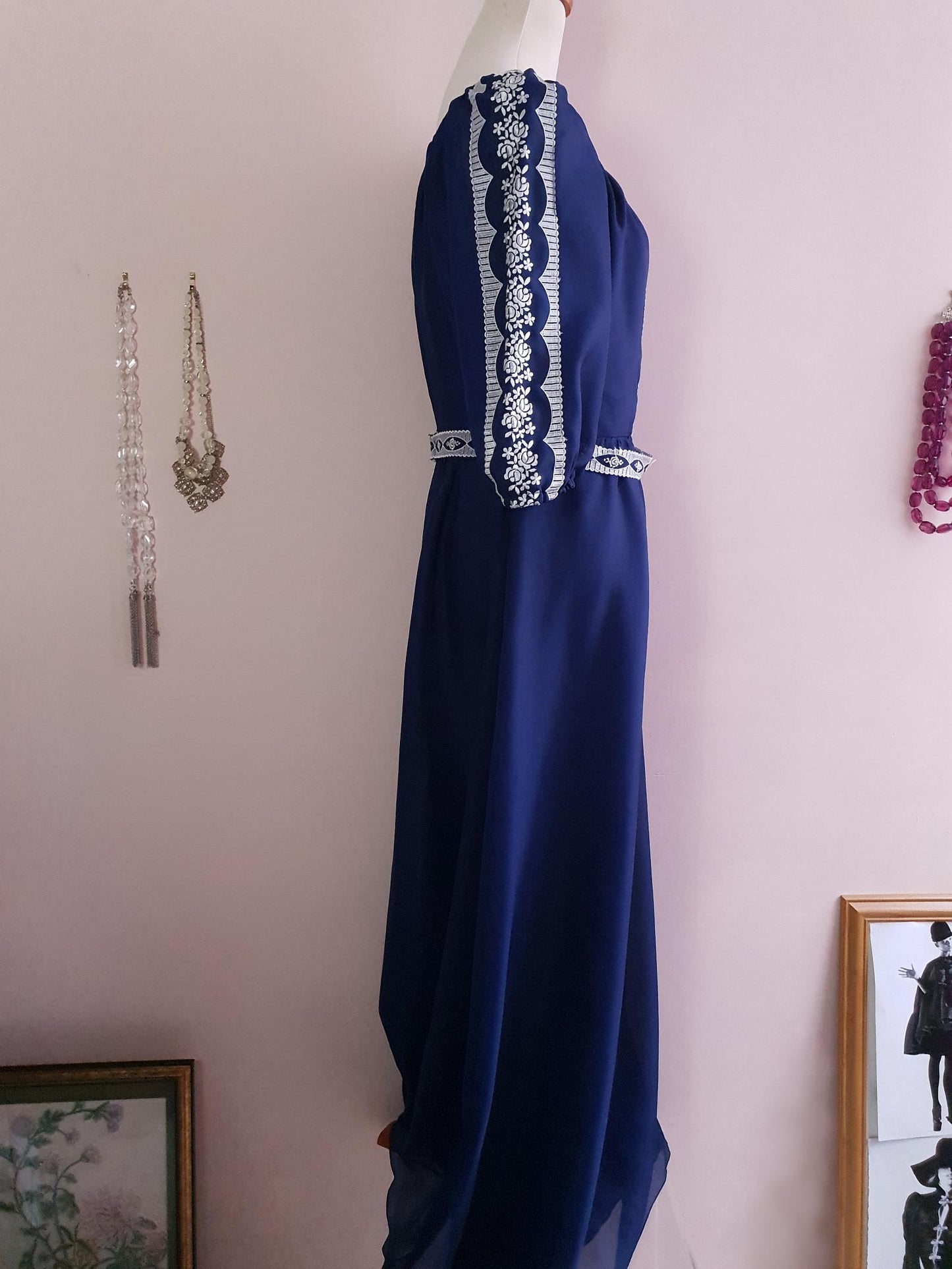 Vintage Navy Blue Maxi Dress 1970s - Size 16 Embroidered Floral Romantic Boho Bohemian Retro
