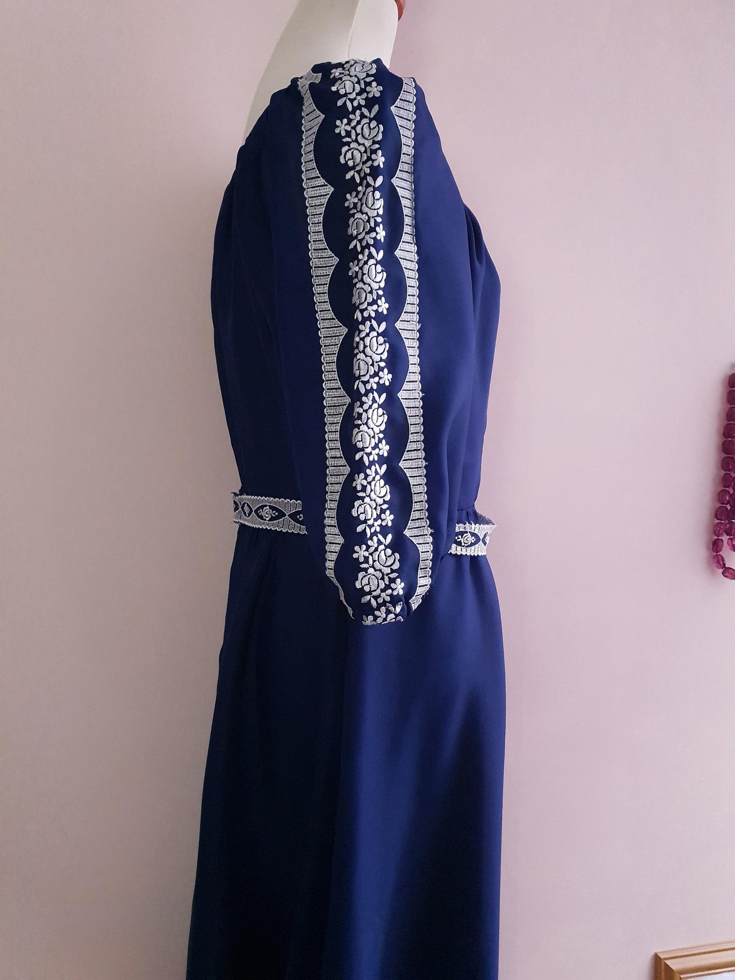 Vintage Navy Blue Maxi Dress 1970s - Size 16 Embroidered Floral Romantic Boho Bohemian Retro