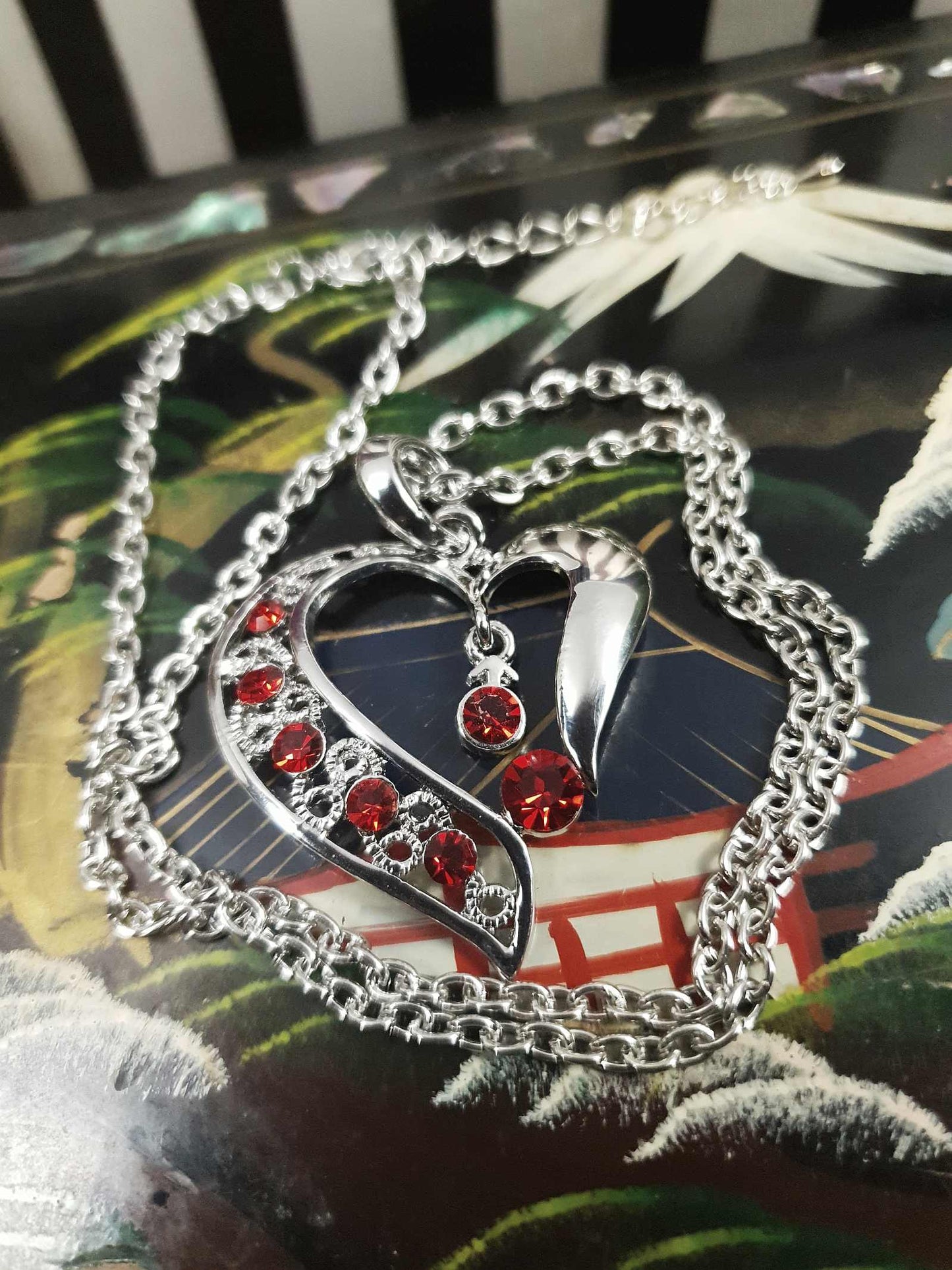Vintage Red Rhinestone Heart Pendant Necklace Y2K