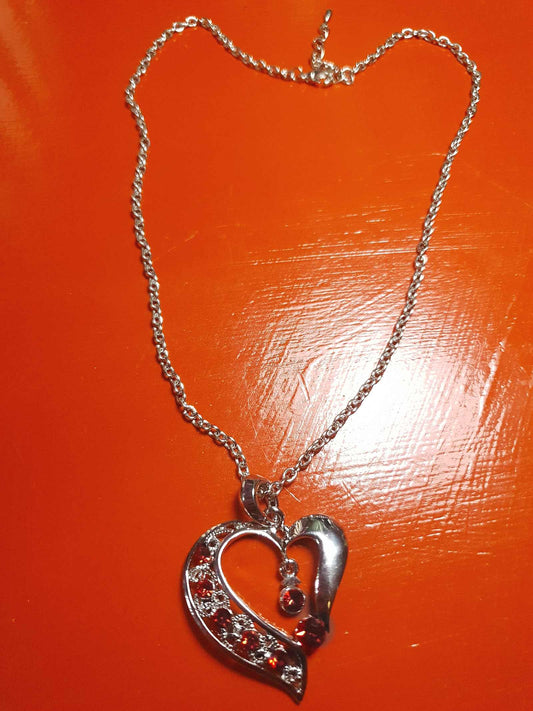 Vintage Red Rhinestone Heart Pendant Necklace Y2K