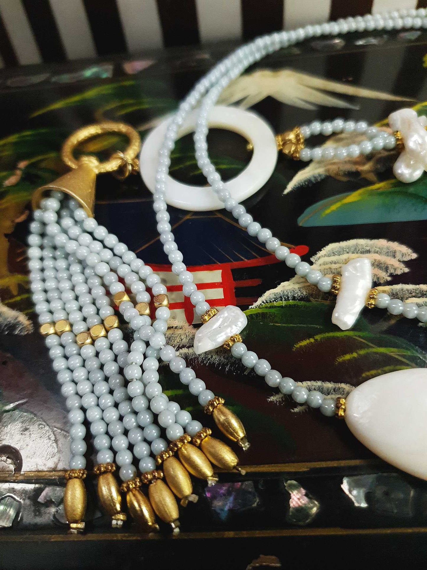 Vintage White Baroque Pearl Necklace Pendant Mother of Pearl Pale Blue Bead MOP