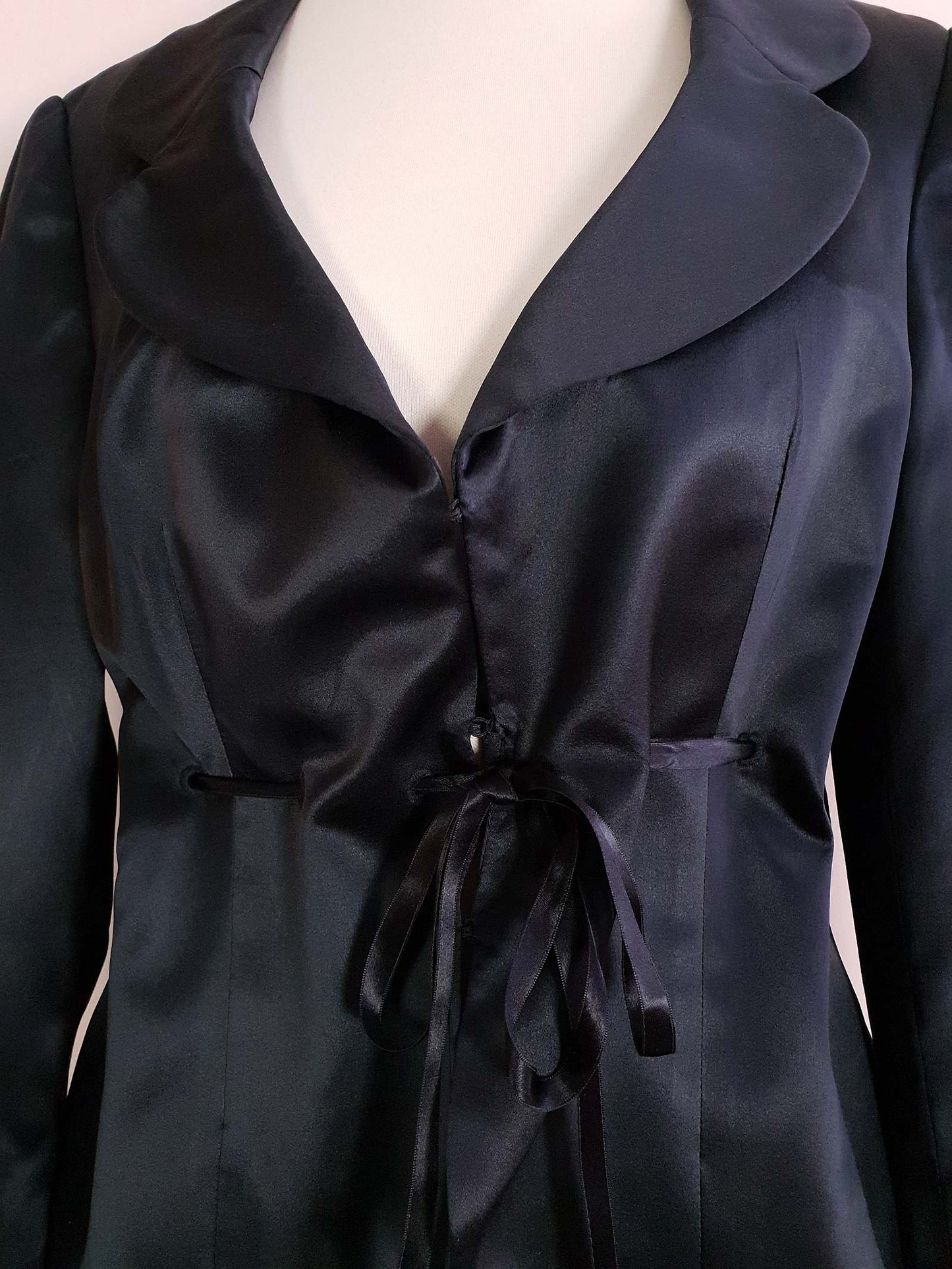 Vintage Black Silk Jacket Size 12 Evening Party