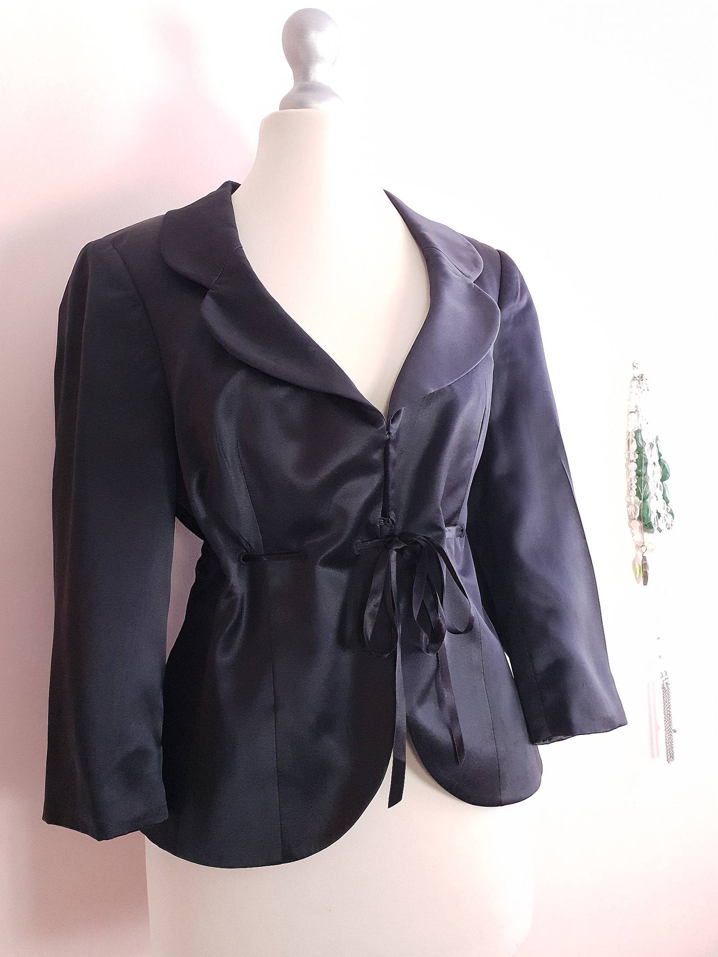 Vintage Black Silk Jacket Size 12 Evening Party