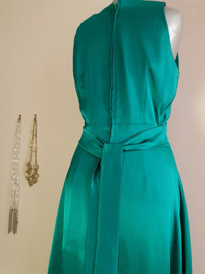 Beautiful 1980s Vintage Emerald Green Satin Hollywood Evening Gown Dress - Size 10