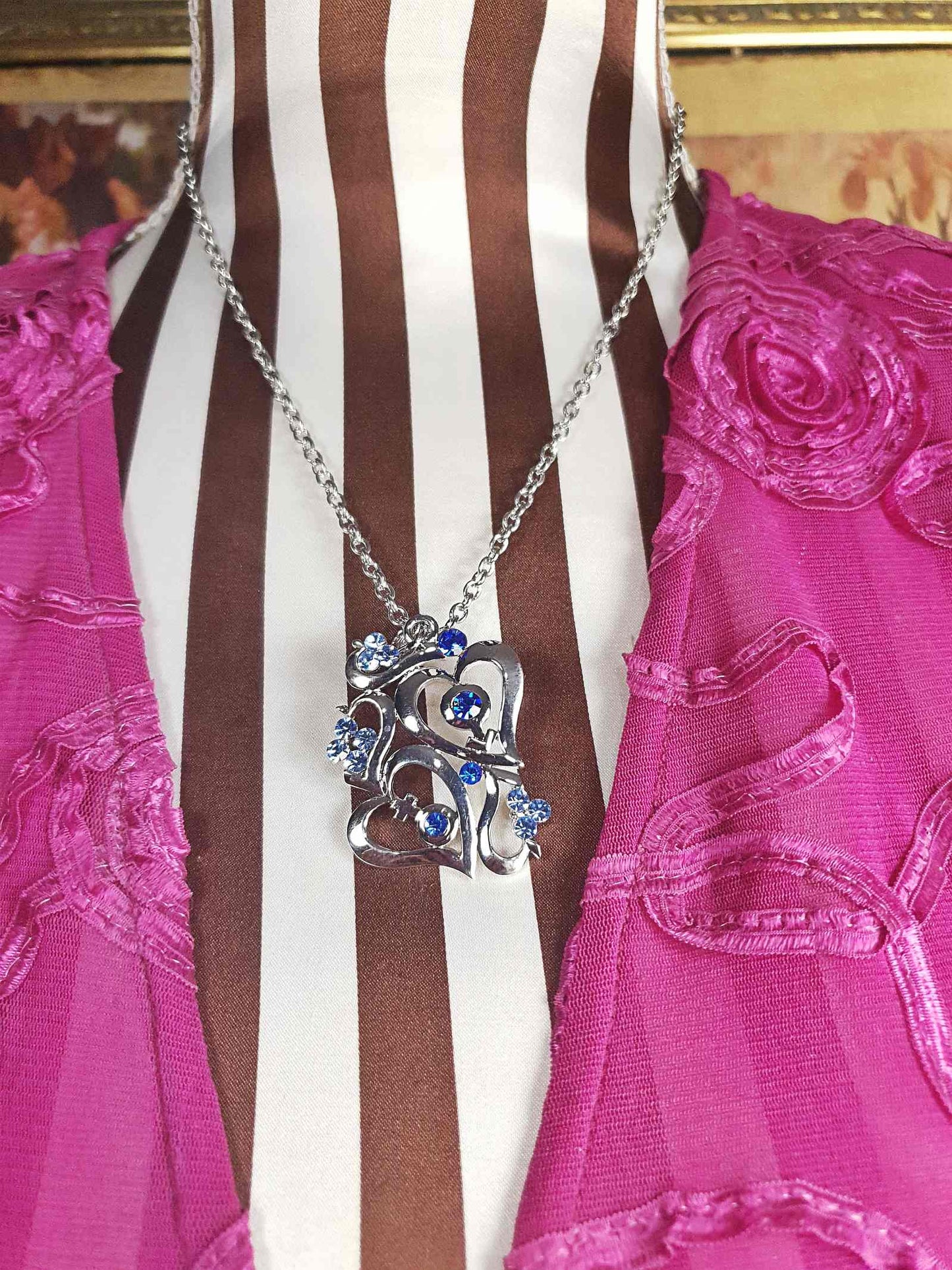 Vintage Blue Rhinestone Heart Pendant Necklace 18" Silver Tone Y2K