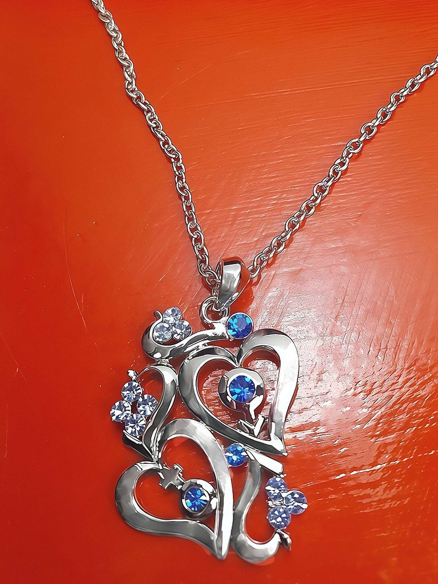 Vintage Blue Rhinestone Heart Pendant Necklace 18" Silver Tone Y2K