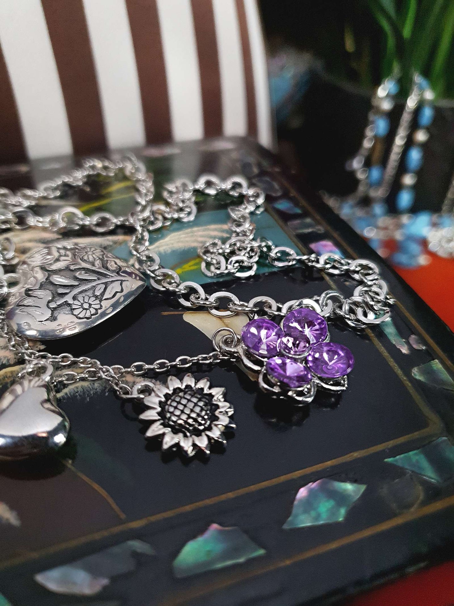 Vintage Boho Heart Charm Necklace Purple Rhinestone Flower Bohemian Y2K