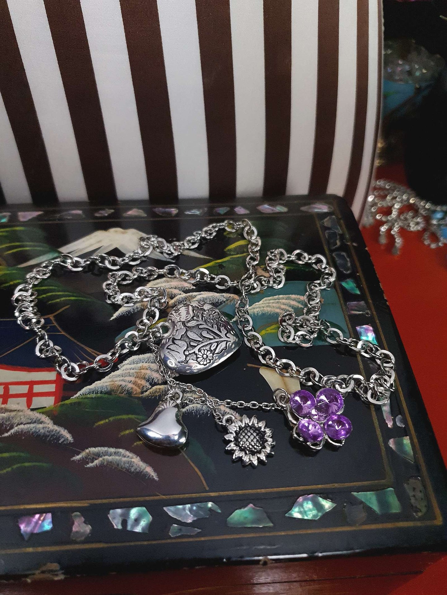 Vintage Boho Heart Charm Necklace Purple Rhinestone Flower Bohemian Y2K