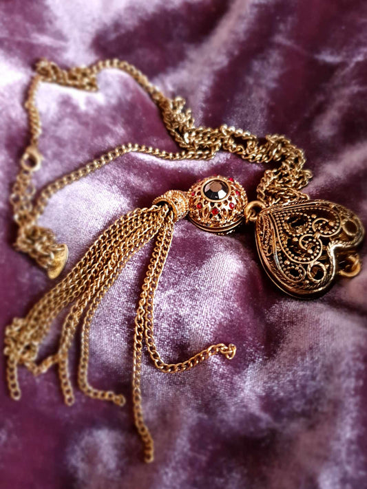 Vintage Bohemian Filigree Heart Pendant Necklace