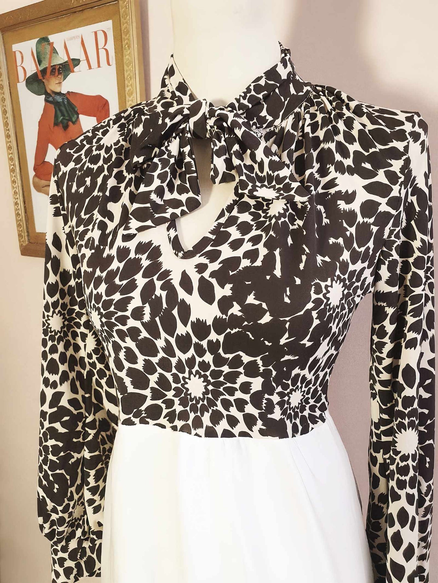 Vintage Floral Leaf Bow Dress Brown White Midi Retro 1970s- Size 10