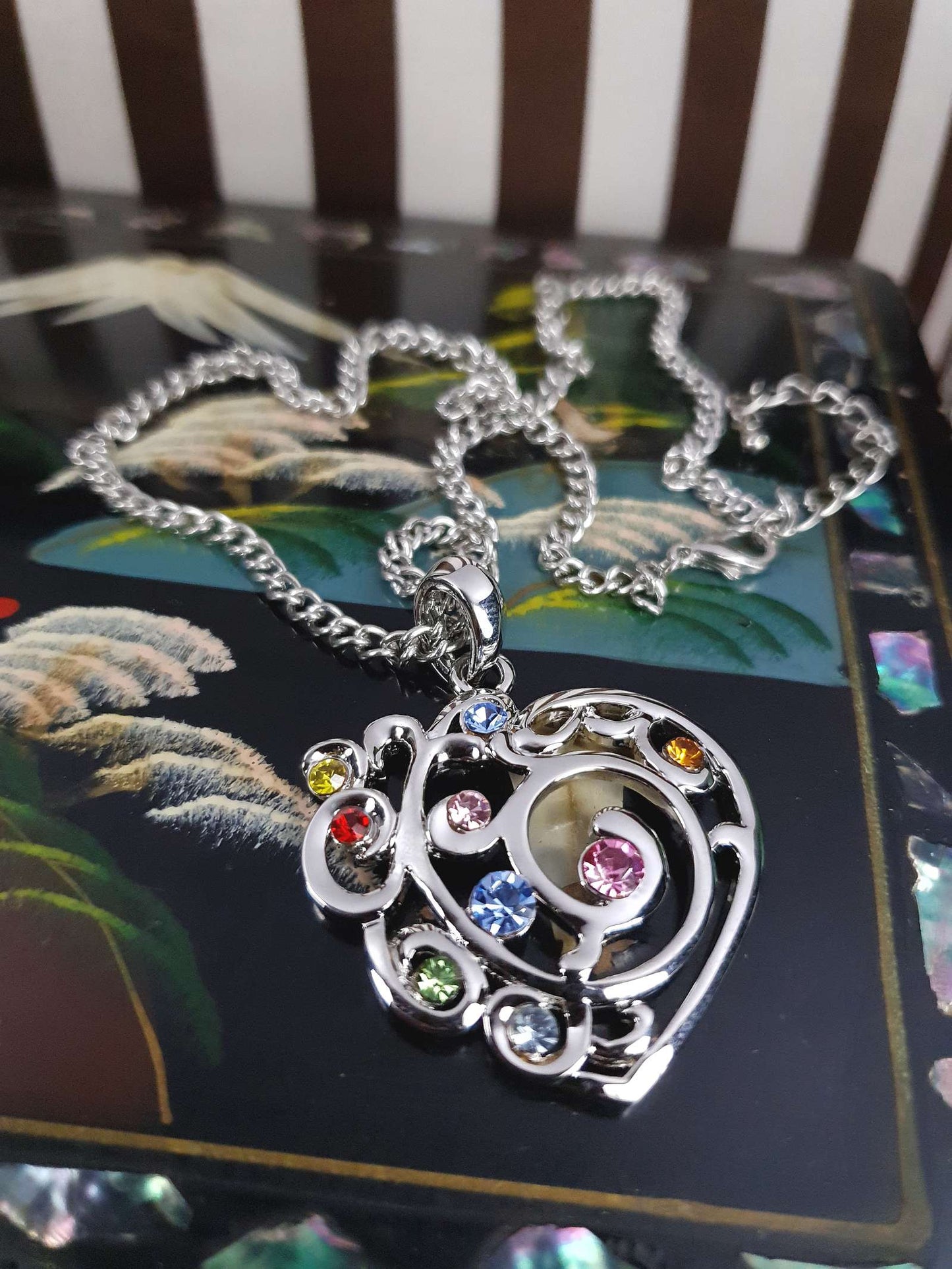 Vintage Filigree Rhinestone Heart Boho Pendant Necklace