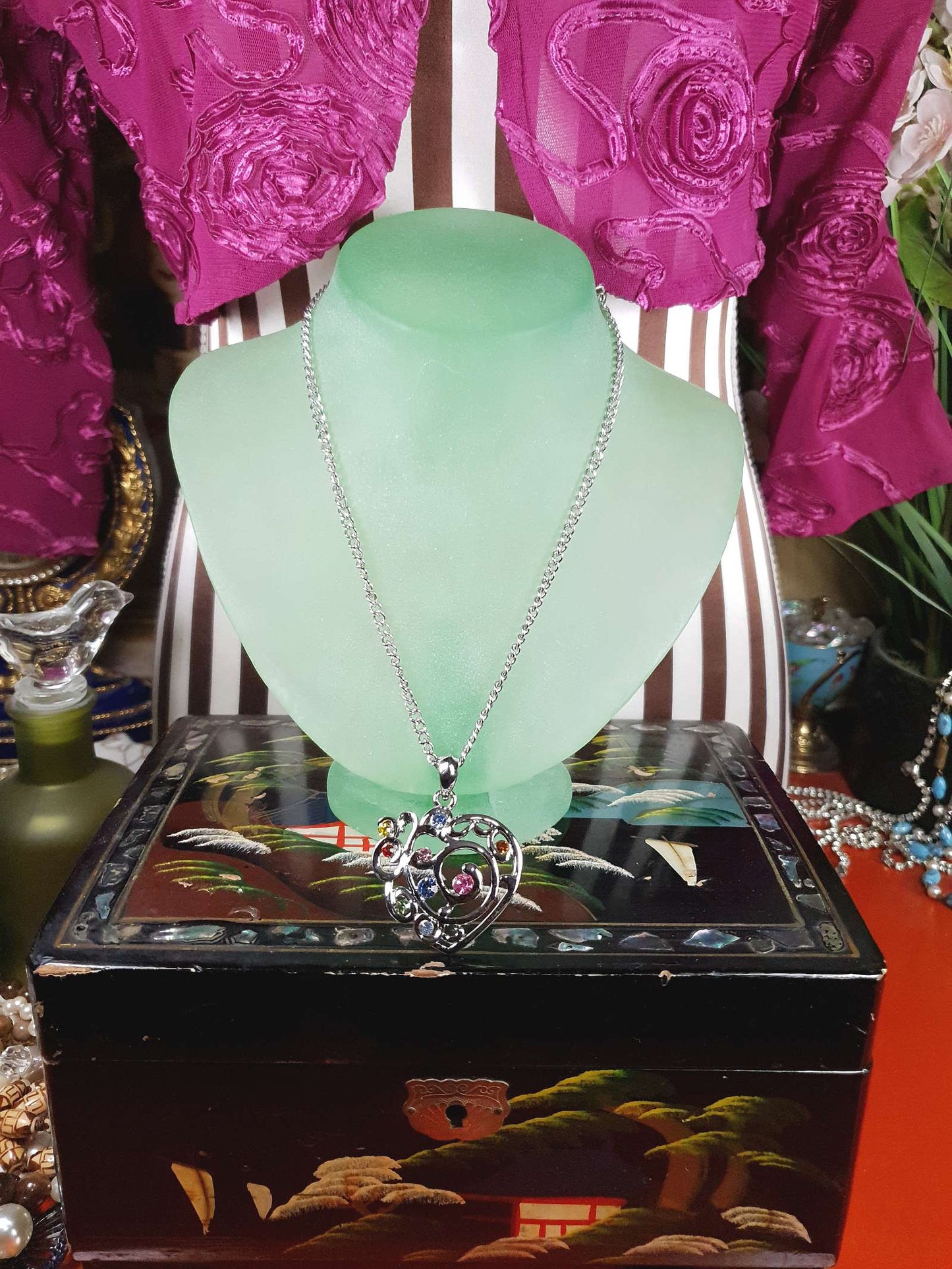 Vintage Filigree Rhinestone Heart Boho Pendant Necklace