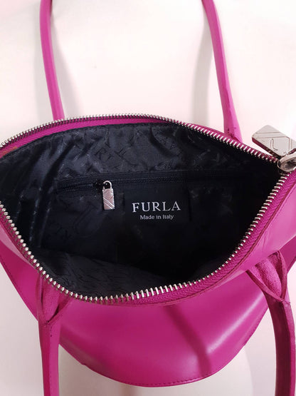 Cute Y2K Pre-Loved Furla Cerise Pink Leather Shoulder Bucket Bag