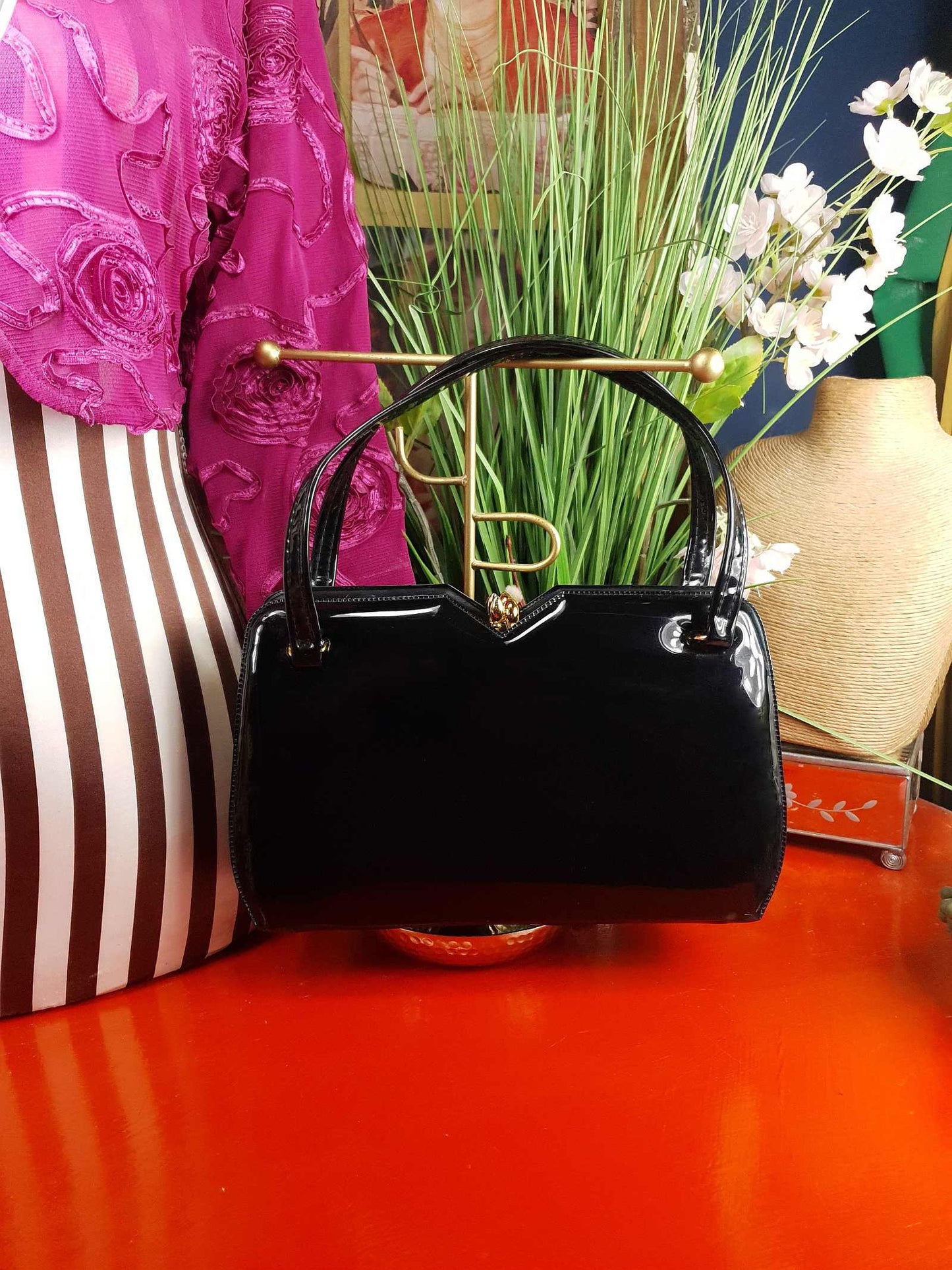 Vintage 1950s Black Patent Handbag Carry Tote