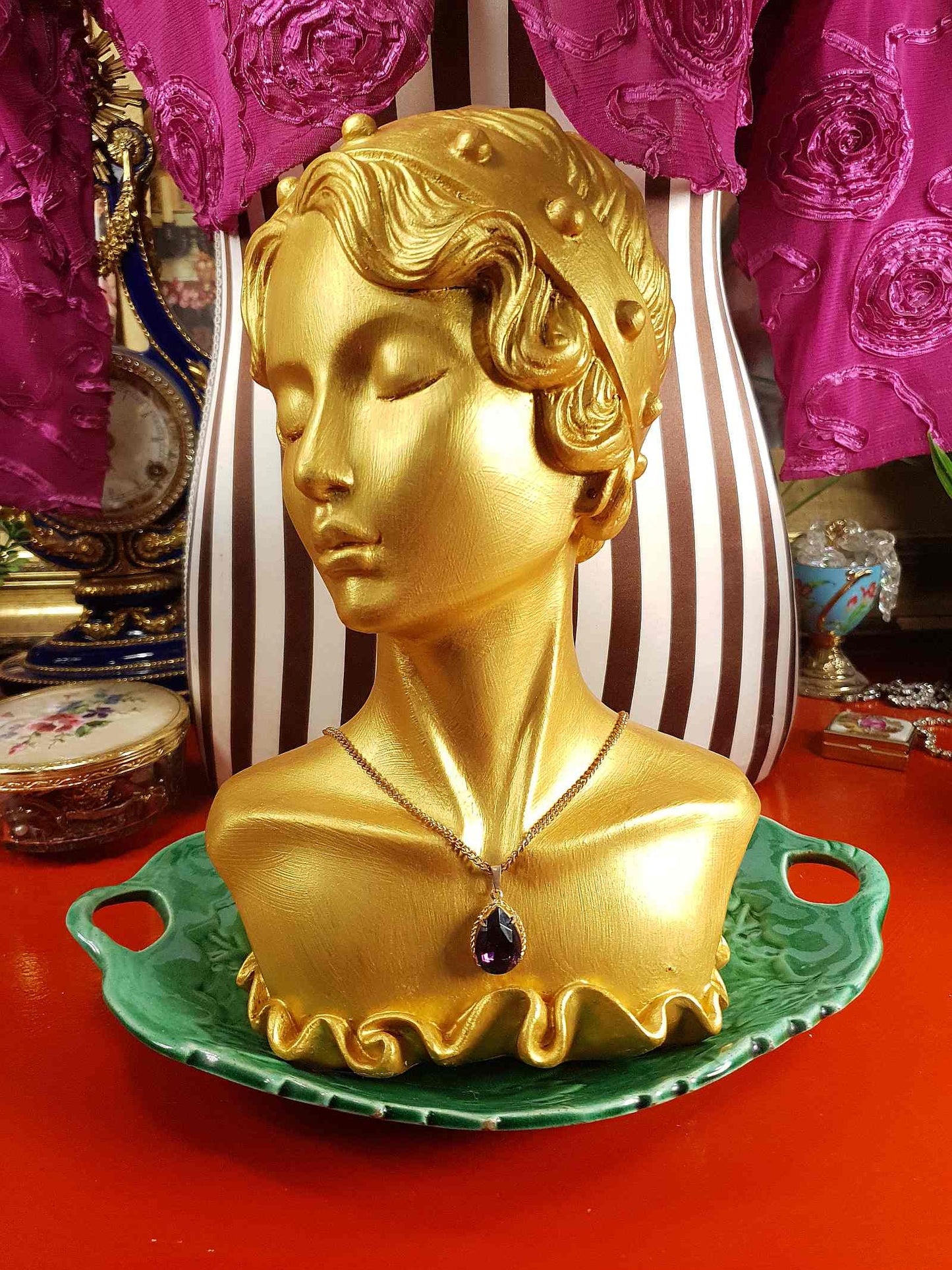 Vintage 1960s Purple Rhinestone Pendant Necklace Gold Tone