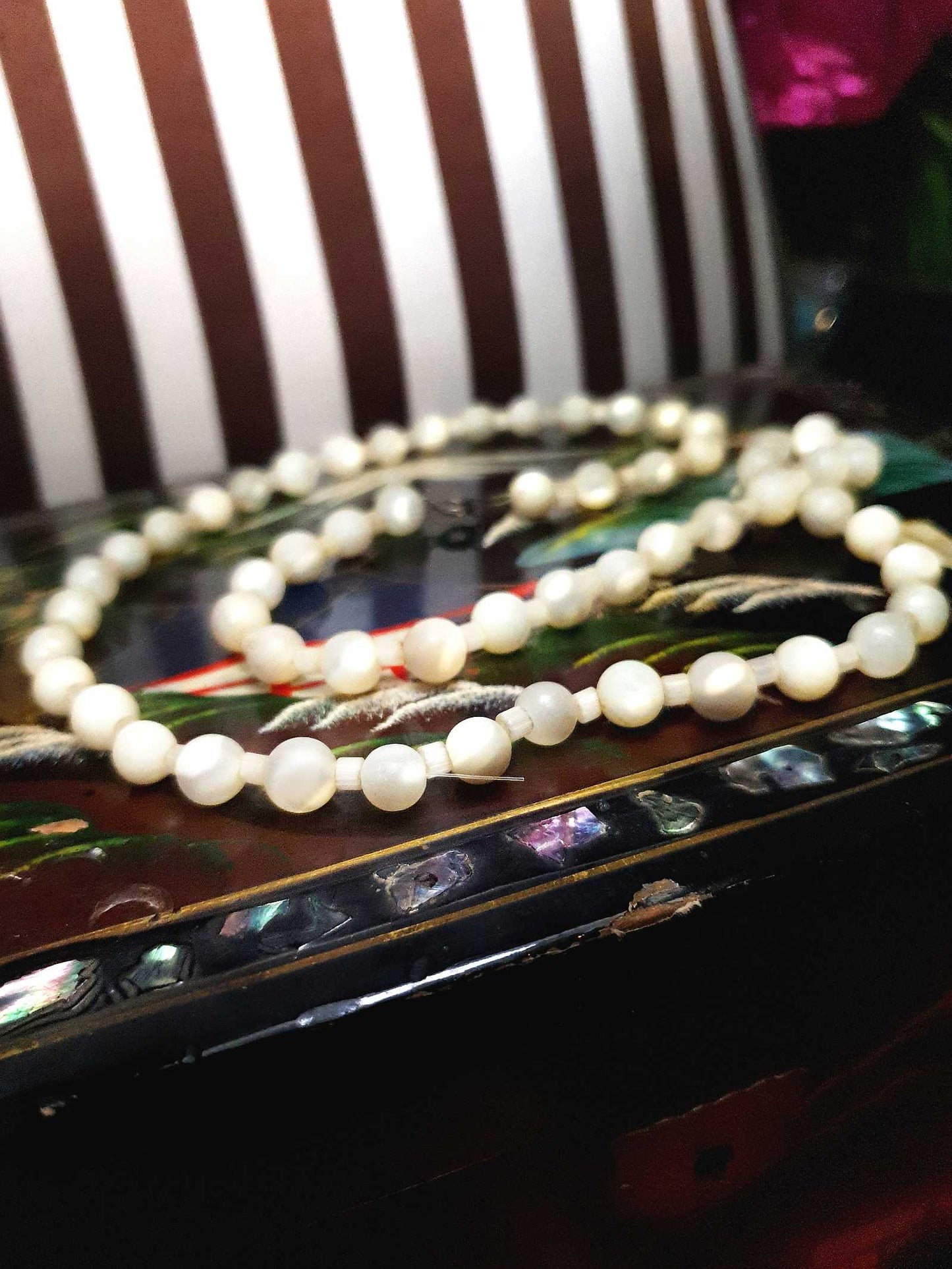 Vintage 1930s Mother of Pearl Necklace Art Deco MOP