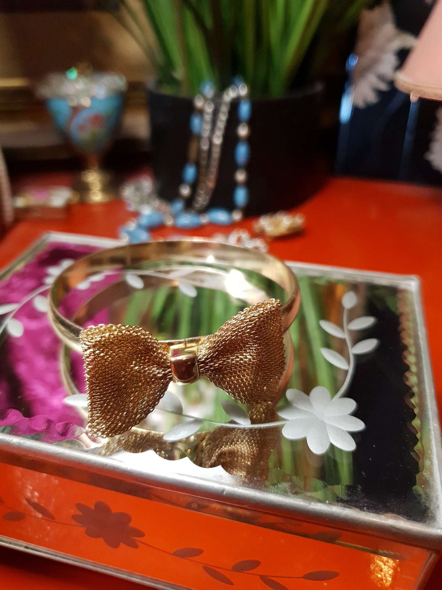 Vintage 1970s Bow Bracelet Bangle Gold Tone Retro