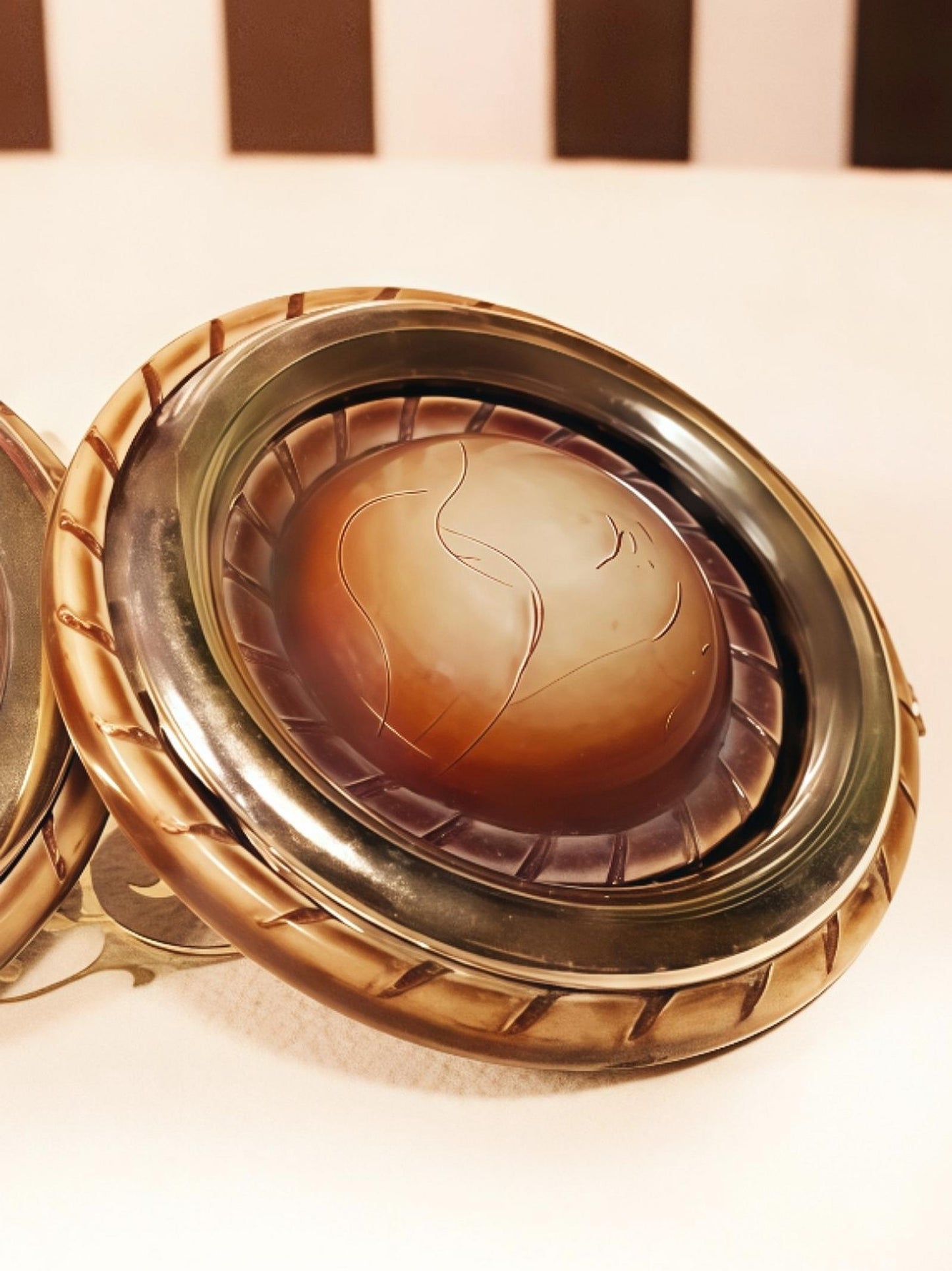 Vintage 1970s Circle Rope Earrings Round Retro Resin Crackle Glaze