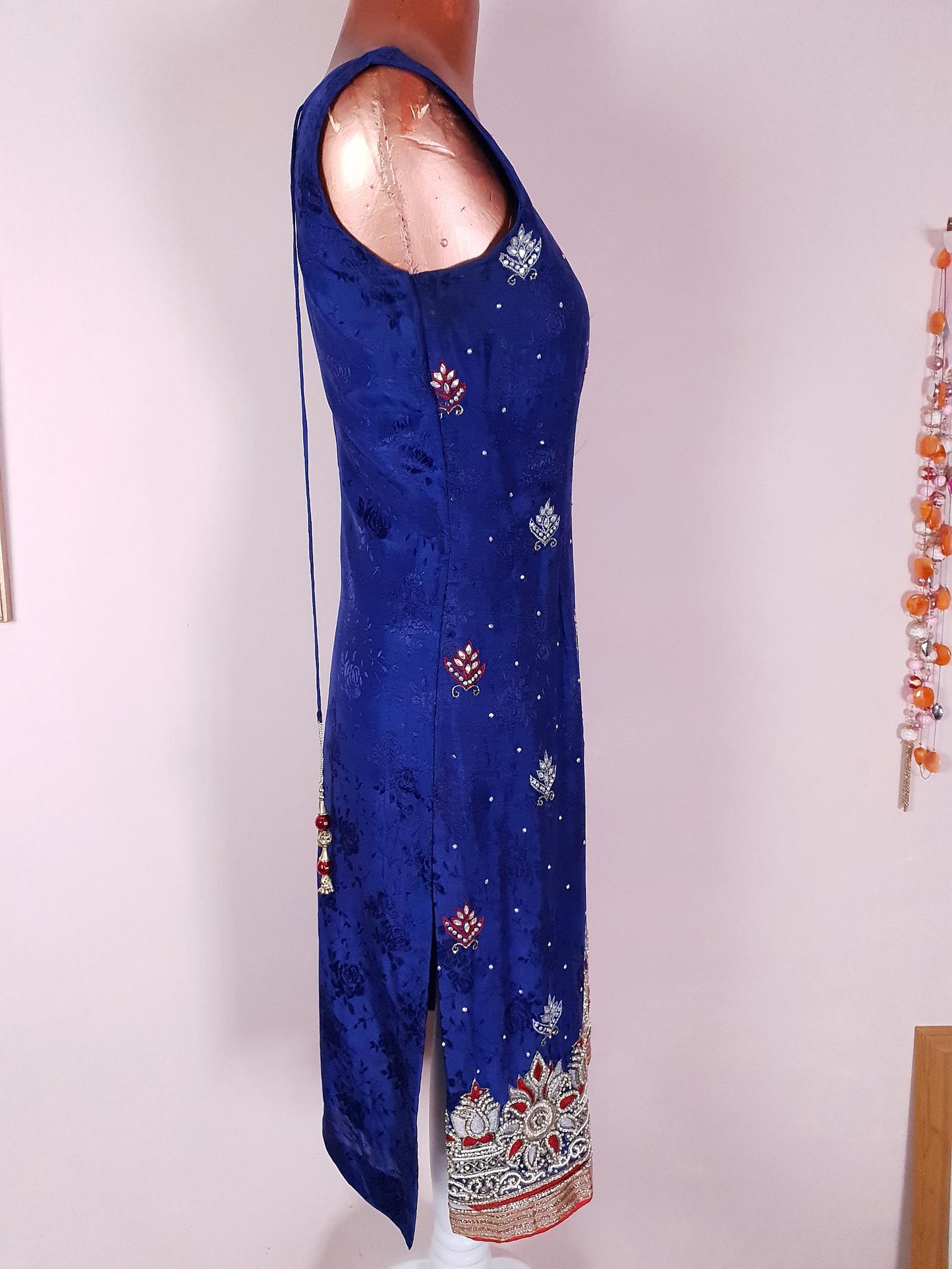 1970s Vintage Purple Silk Kaftan Boho Dress Beaded Rhinestone - Size 10 Bohemian
