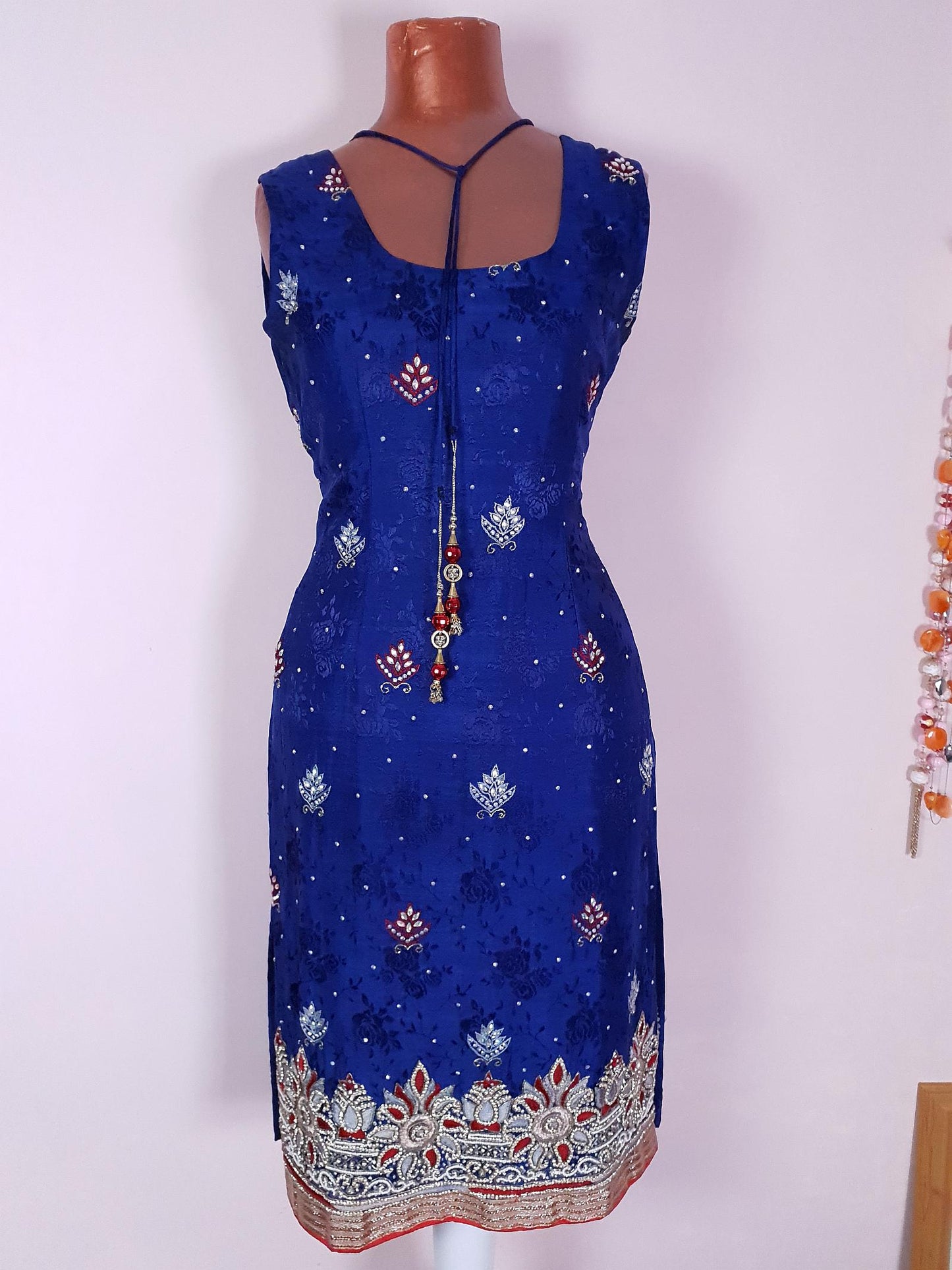 1970s Vintage Purple Silk Kaftan Boho Dress Beaded Rhinestone - Size 10 Bohemian