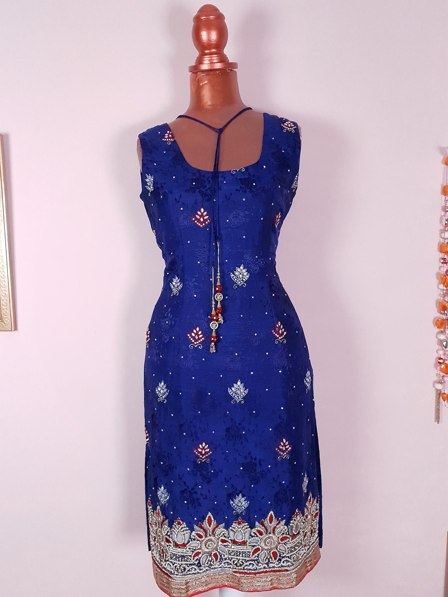 1970s Vintage Purple Silk Kaftan Boho Dress Beaded Rhinestone - Size 10 Bohemian