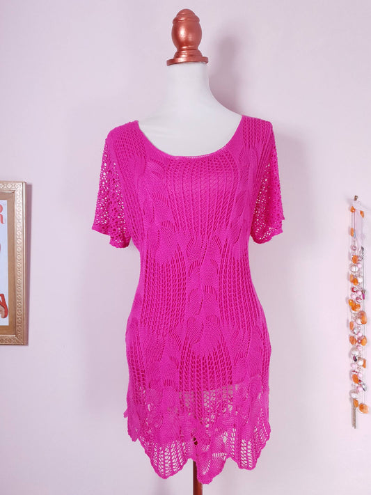 Cute Bright Cerise Pink 1980s Vintage Crochet Mini Dress - Size 12/14