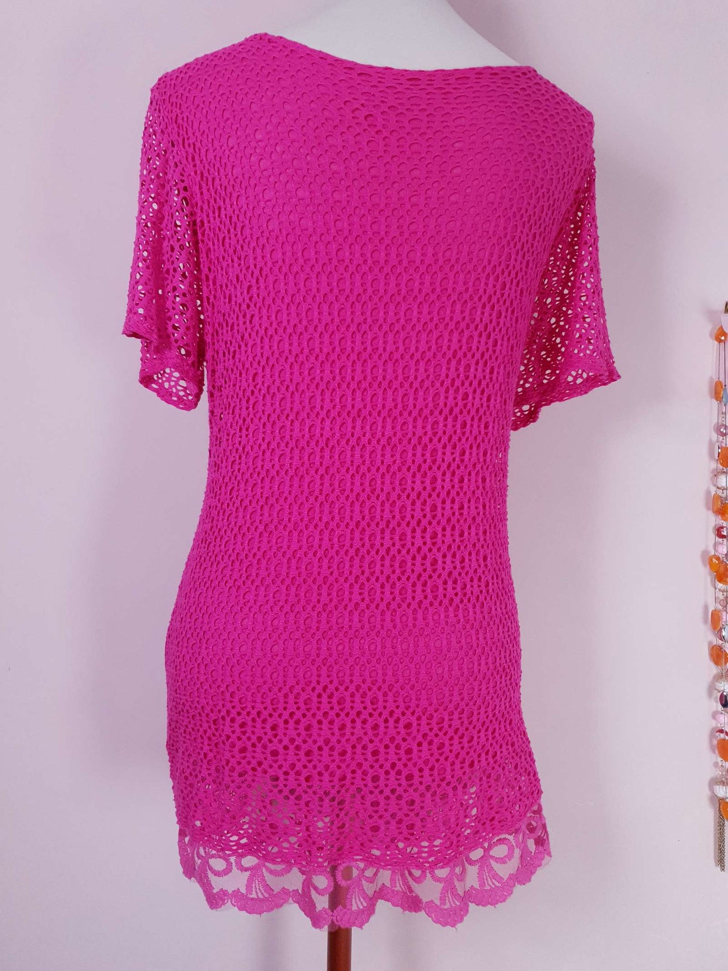 Cute Bright Cerise Pink 1980s Vintage Crochet Mini Dress - Size 12/14