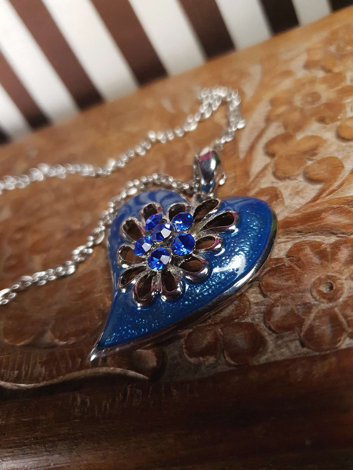 Vintage Blue Enamel Heart Necklace Pendant Rhinestone Y2K