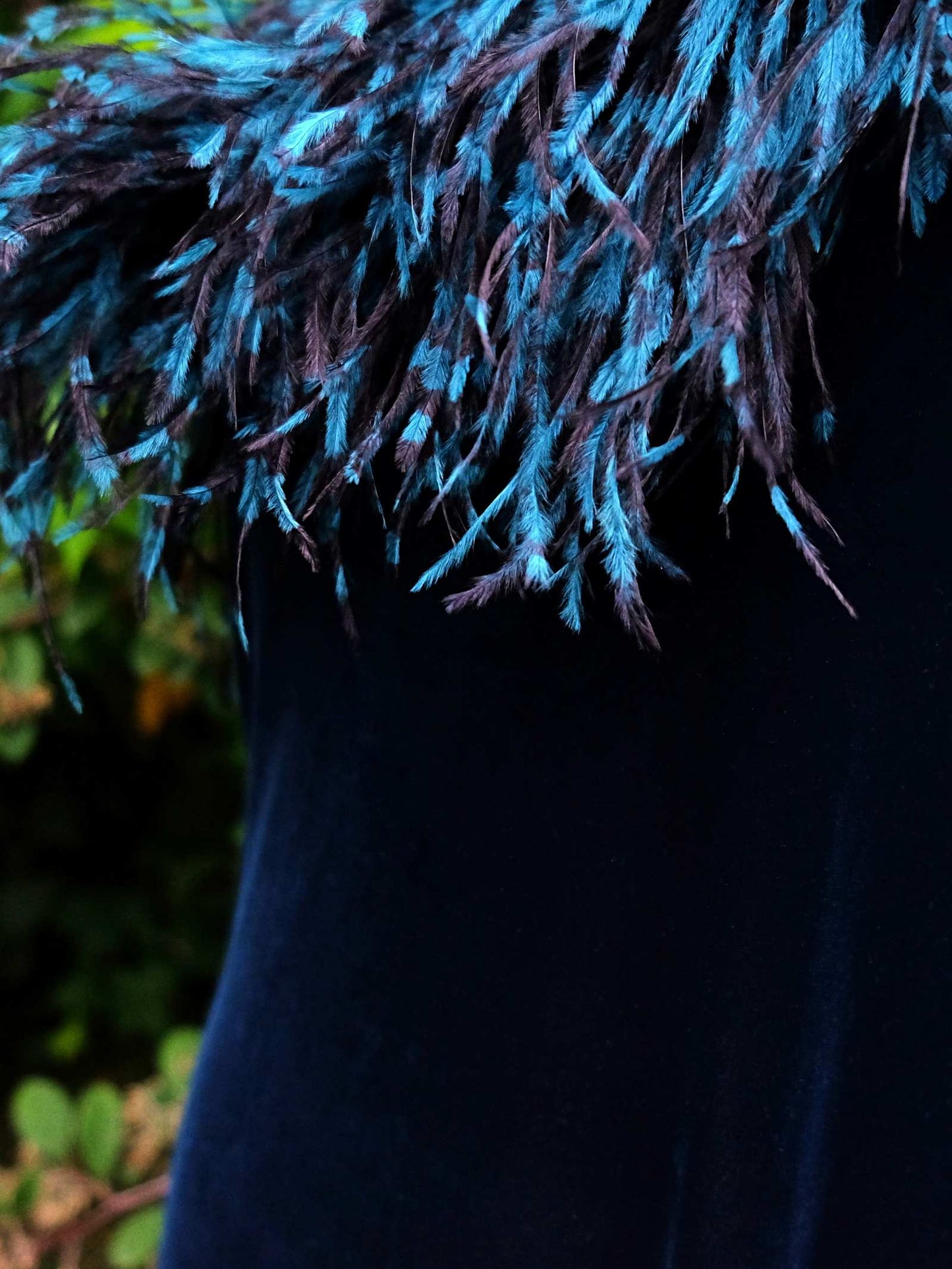 Beautiful 1970s Blue Velvet & Ostrich Feather Evening Gown Dress - Size 12