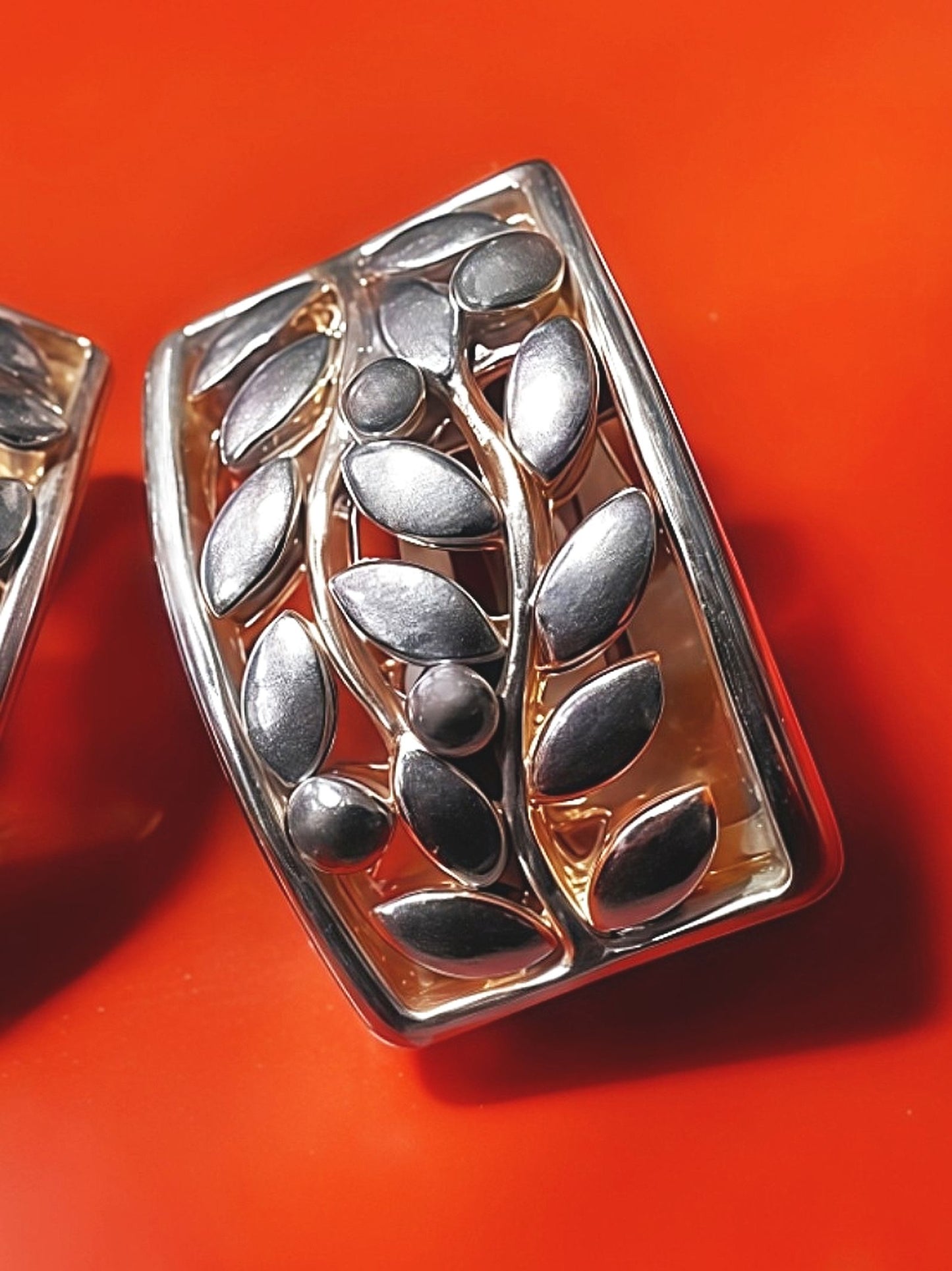 Vintage Artisan Leaf Earrings Clip-On Huggie