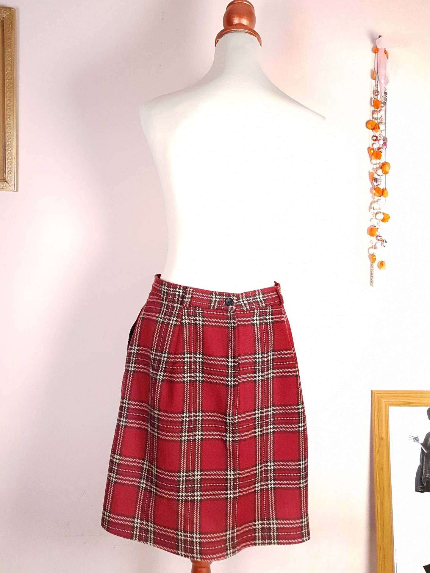 Cute Pre-Loved 1990s Red Tartan Plaid Skirt - Size 16