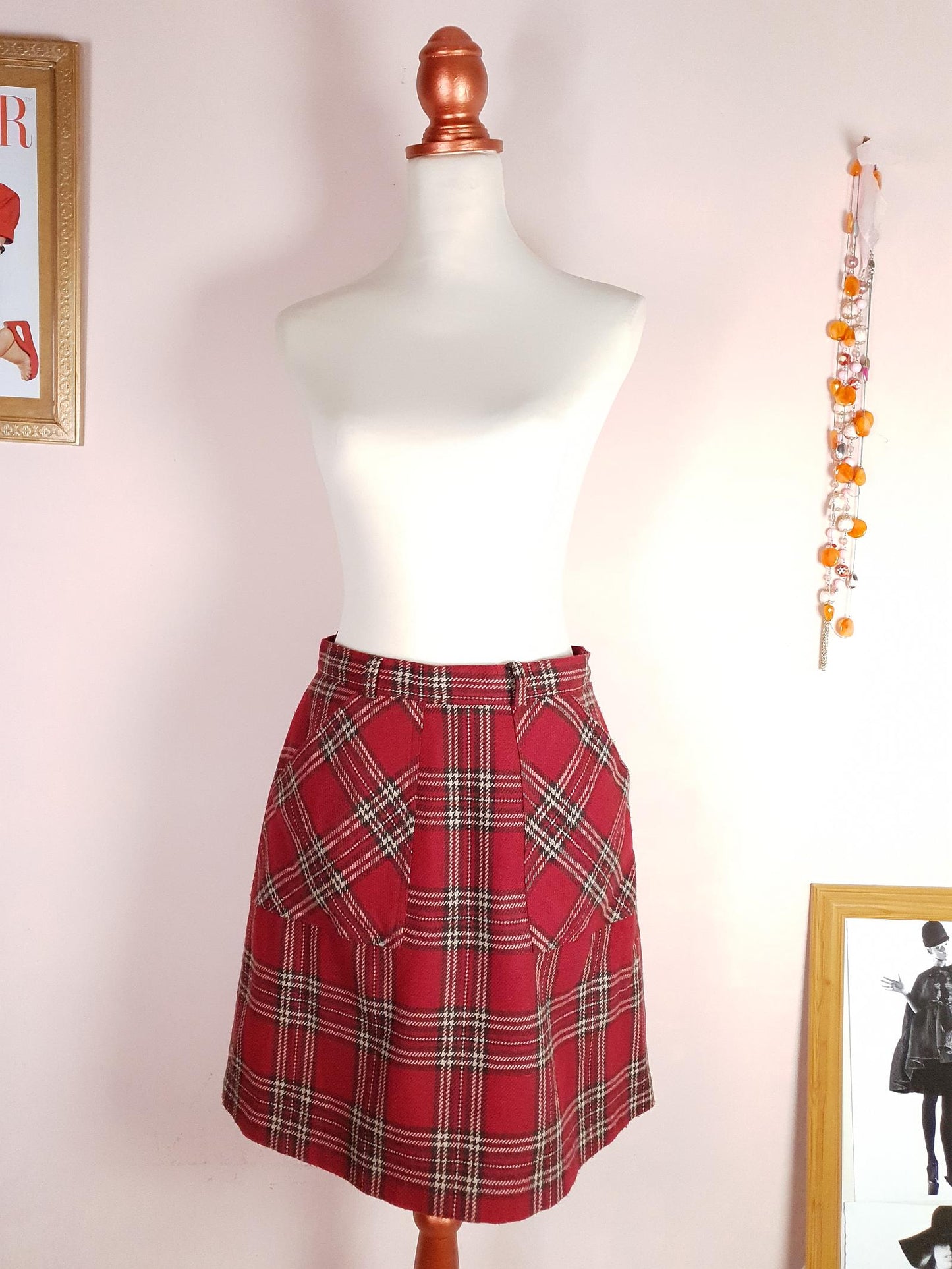 Cute Pre-Loved 1990s Red Tartan Plaid Skirt - Size 16