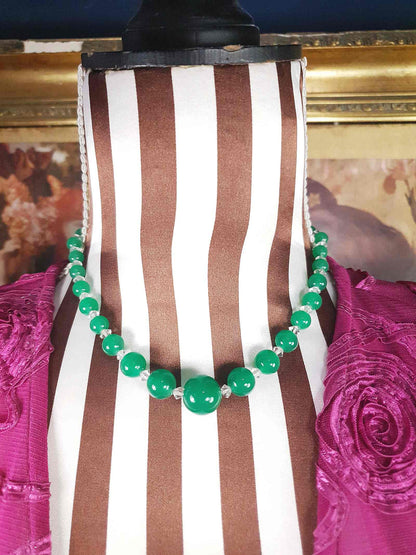 1920s Art Deco Vintage Green Glass Bead Necklace Graduated Antique Choker