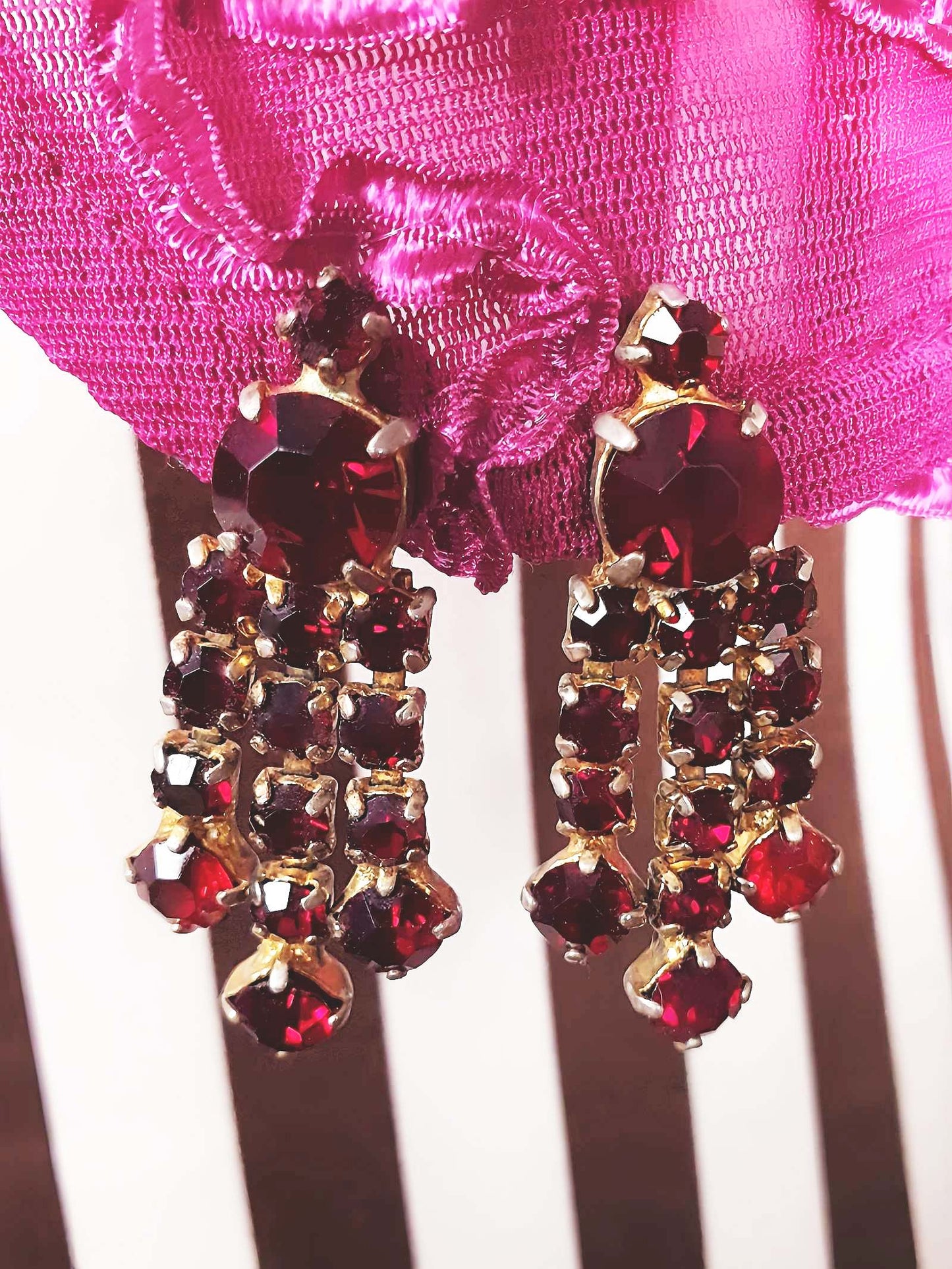 Vintage 1930s Art Deco Earrings Prong Set Red Rhinestone Clip-Ons