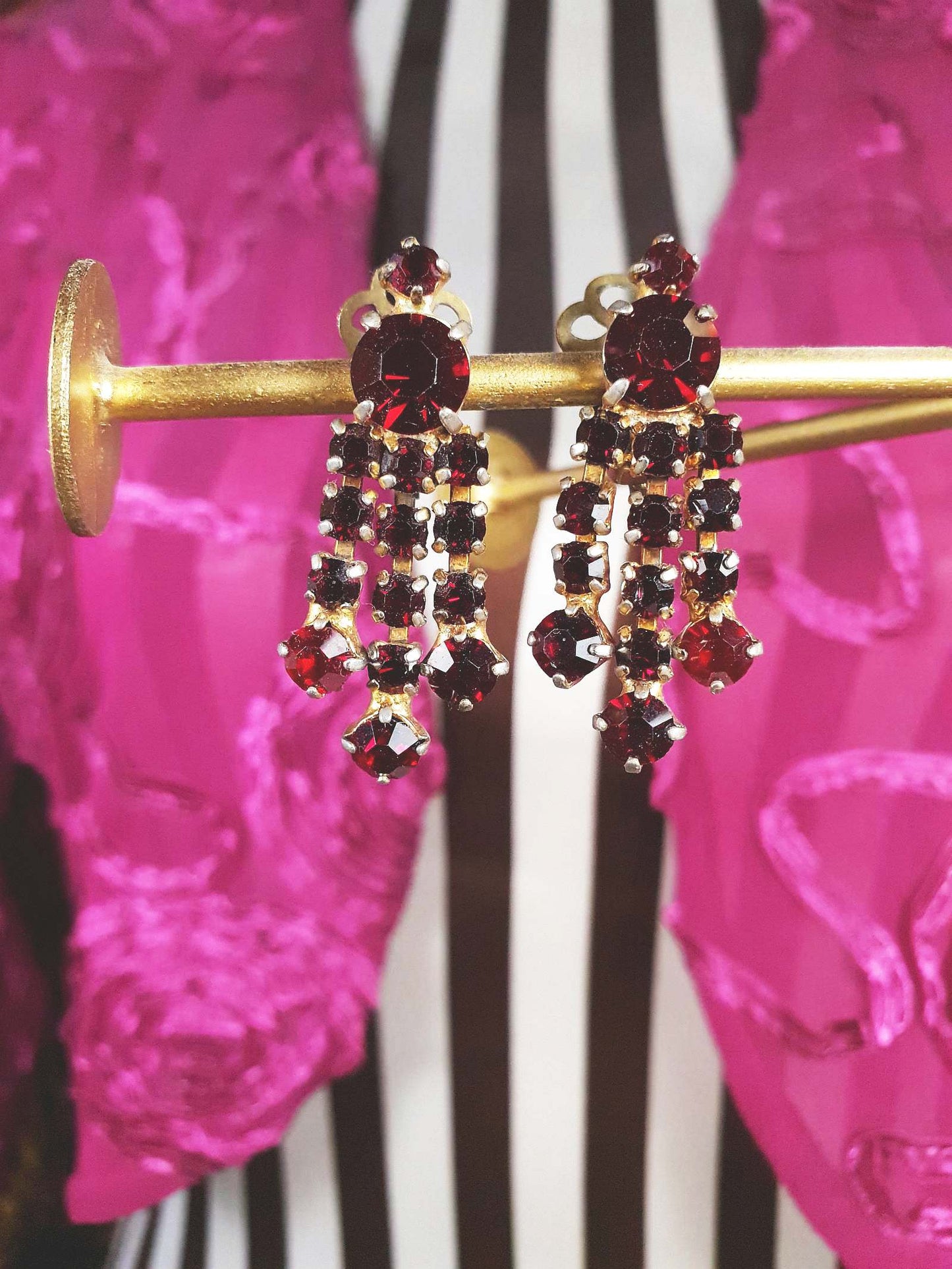 Vintage 1930s Art Deco Earrings Prong Set Red Rhinestone Clip-Ons