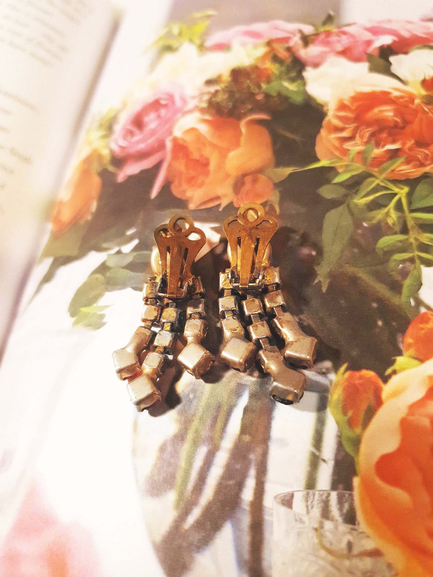 Vintage 1930s Art Deco Earrings Prong Set Red Rhinestone Clip-Ons