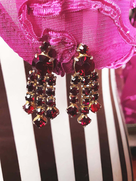 Vintage 1930s Art Deco Earrings Prong Set Red Rhinestone Clip-Ons